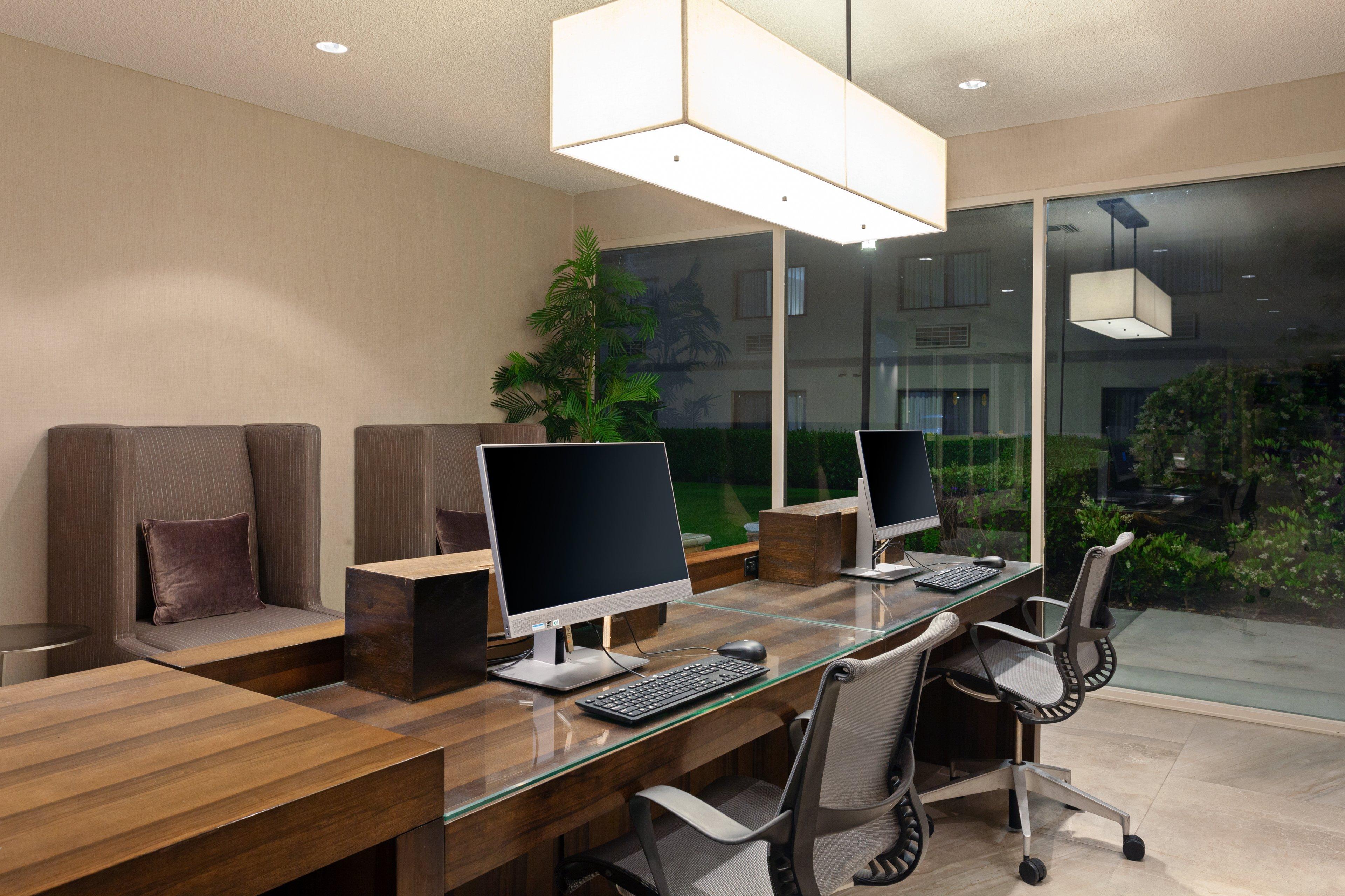 Crowne Plaza Silicon Valley North - Union City By Ihg Exterior photo