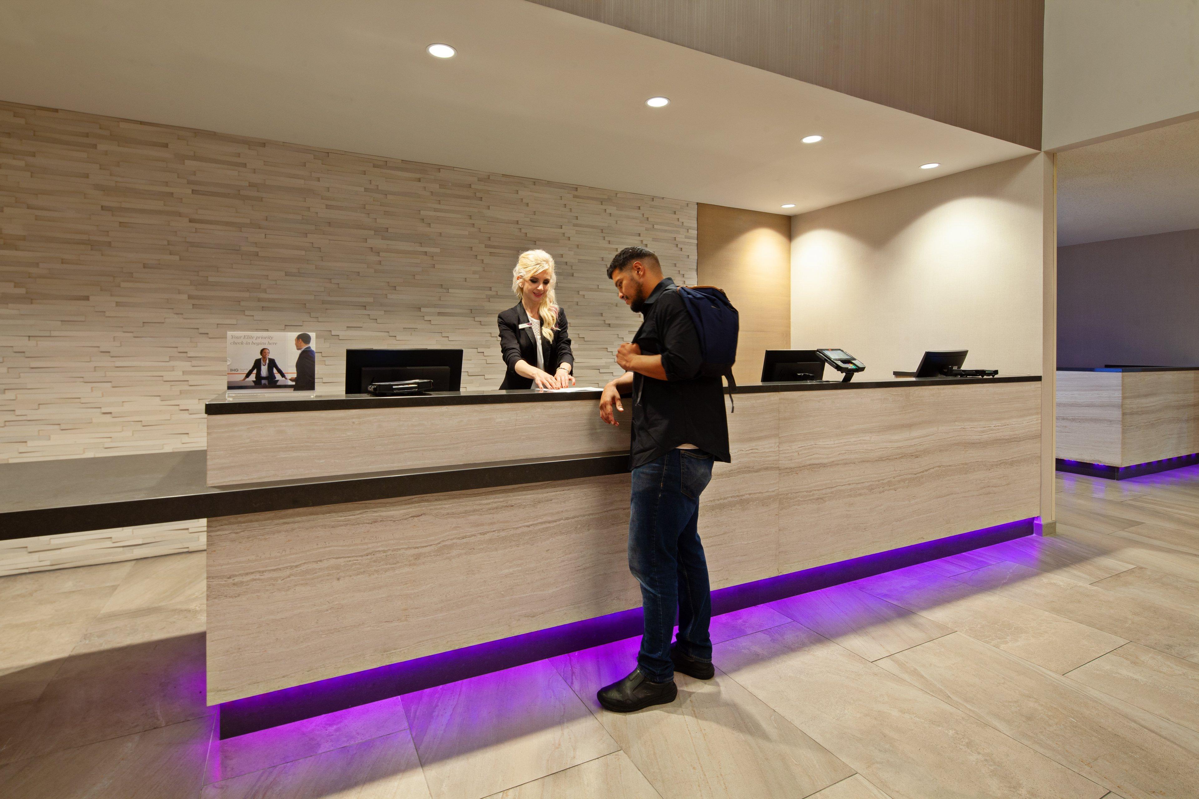 Crowne Plaza Silicon Valley North - Union City By Ihg Exterior photo