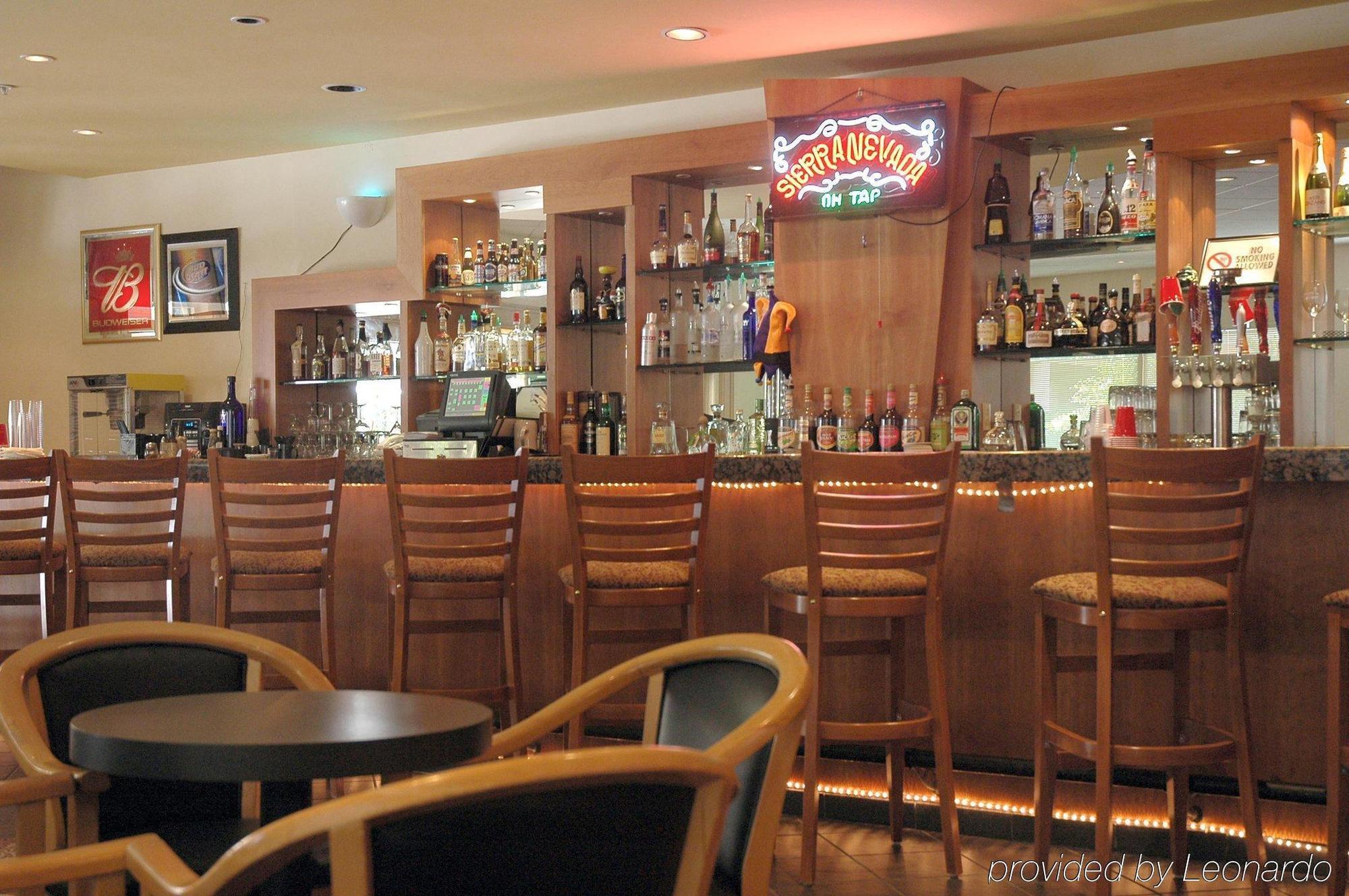 Crowne Plaza Silicon Valley North - Union City By Ihg Exterior photo